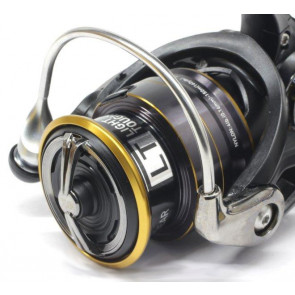 Катушка безынерционная DAIWA "20 LEGALIS LT 2000 